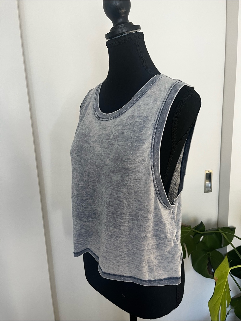 Urban Outfitters Gray Mineral-Wash Sleeveless Crop Tank - Picture 2 of 3